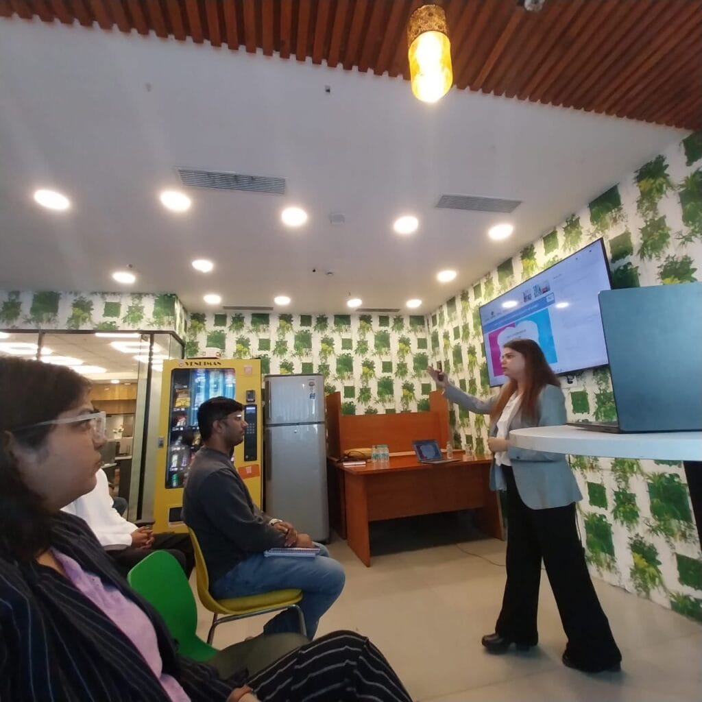 Meraki Digital- at Posh Conducting Session